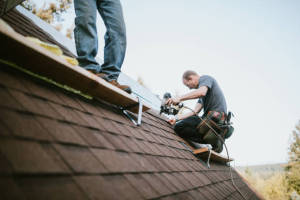 Local Roofers in Collier Township, PA